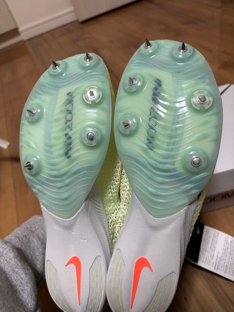 ナイキ　エアズームヴィクトリー