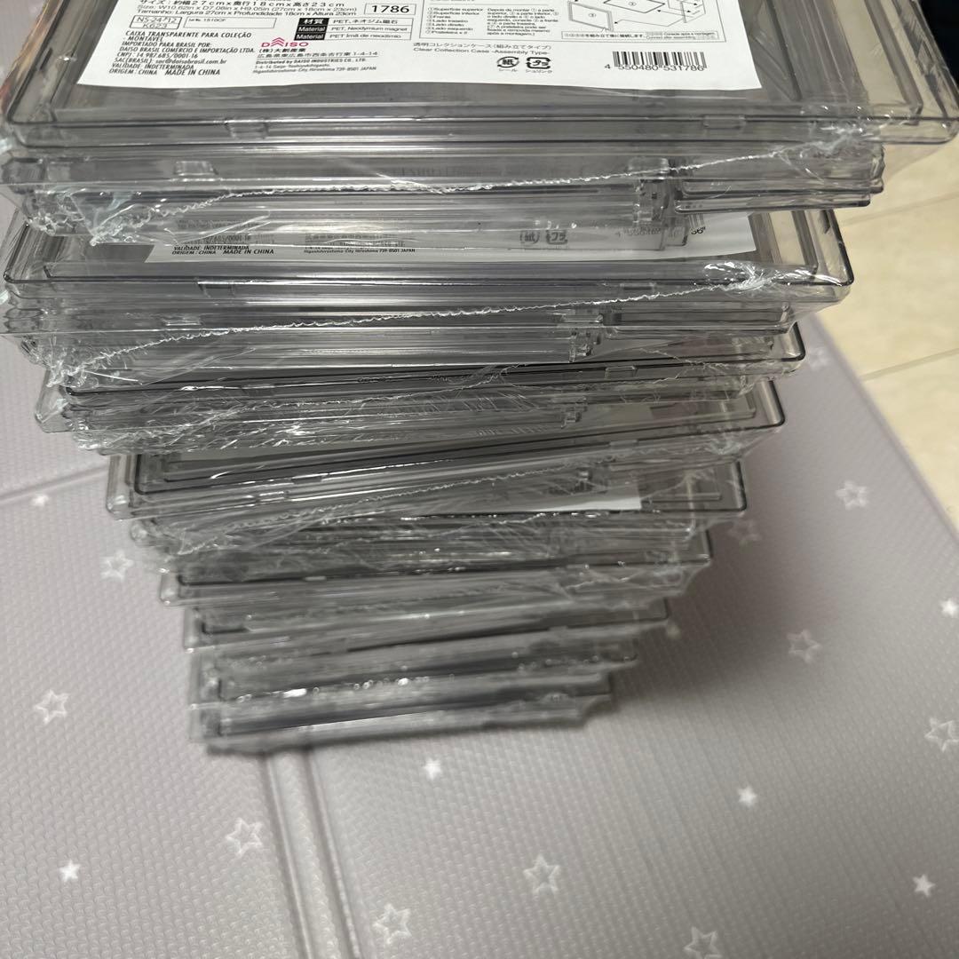 ダイソー　透明コレクションケース　10個セット【最安値】