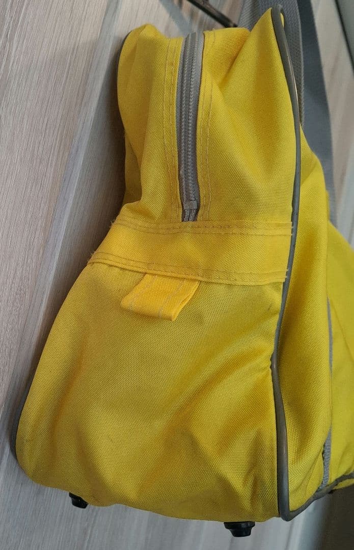 旧ワッペ　ワールドペガサスの黄色いバック
