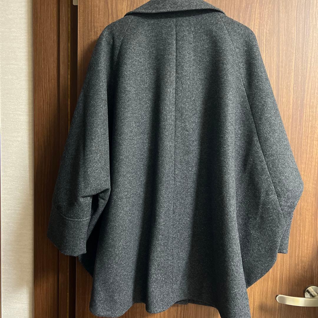 GU ジーユー　コージーメルトンケープコート　L