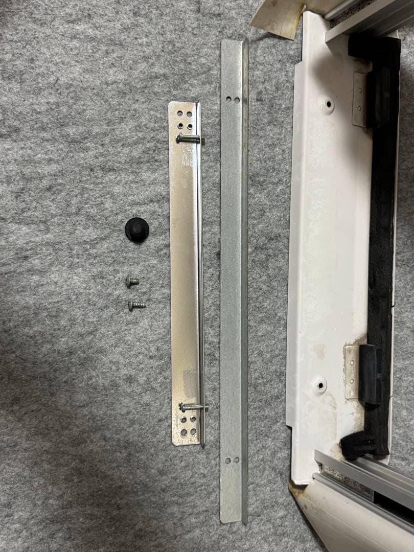 KOIZUMI窓用エアコン 冷房除湿専用KAW-1952