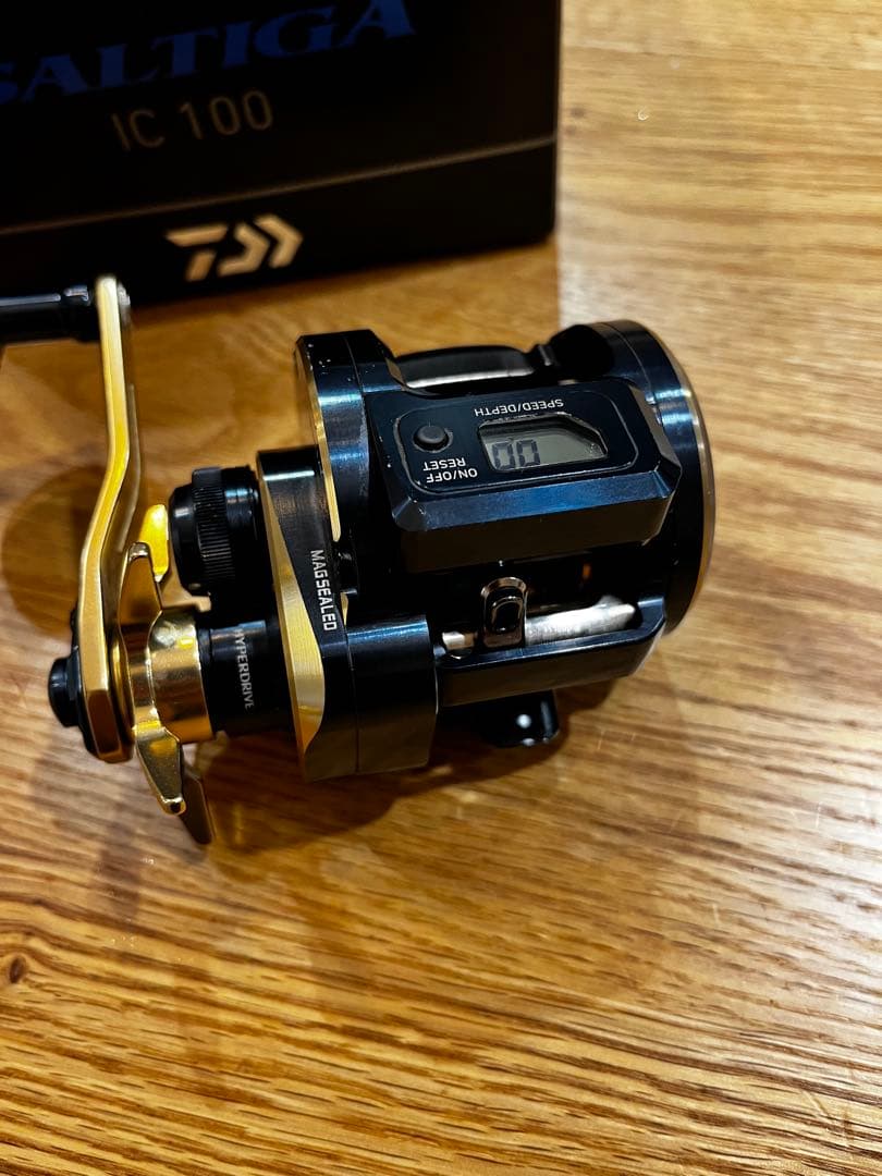 DAIWA SALTIGA IC 100 リール