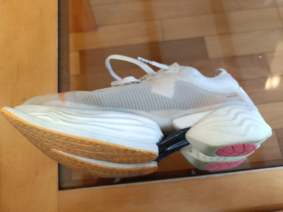 r*0様 28cm puma fast-r2 ultraweave nitro