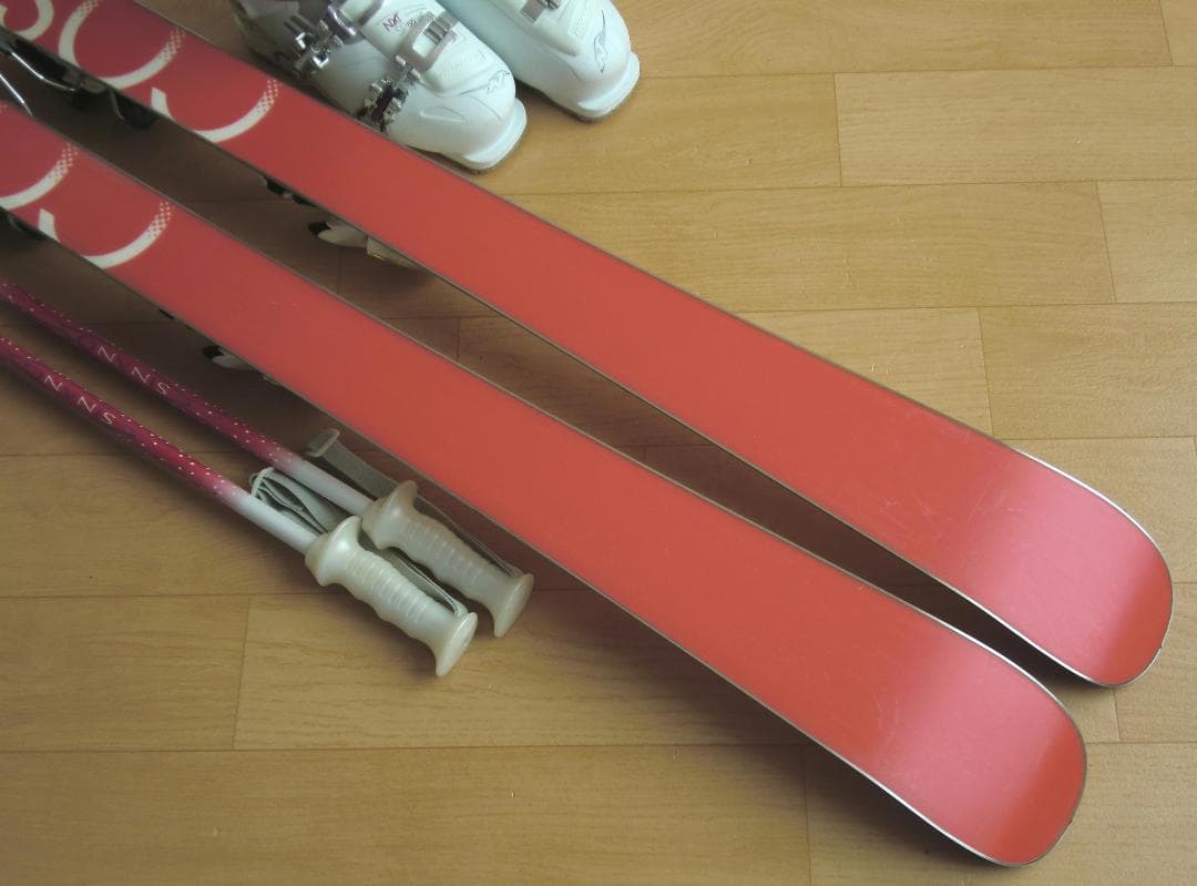 ■■最終特価■送料無料■女性用スキーフルセット■板142靴23.5■WAX済■■