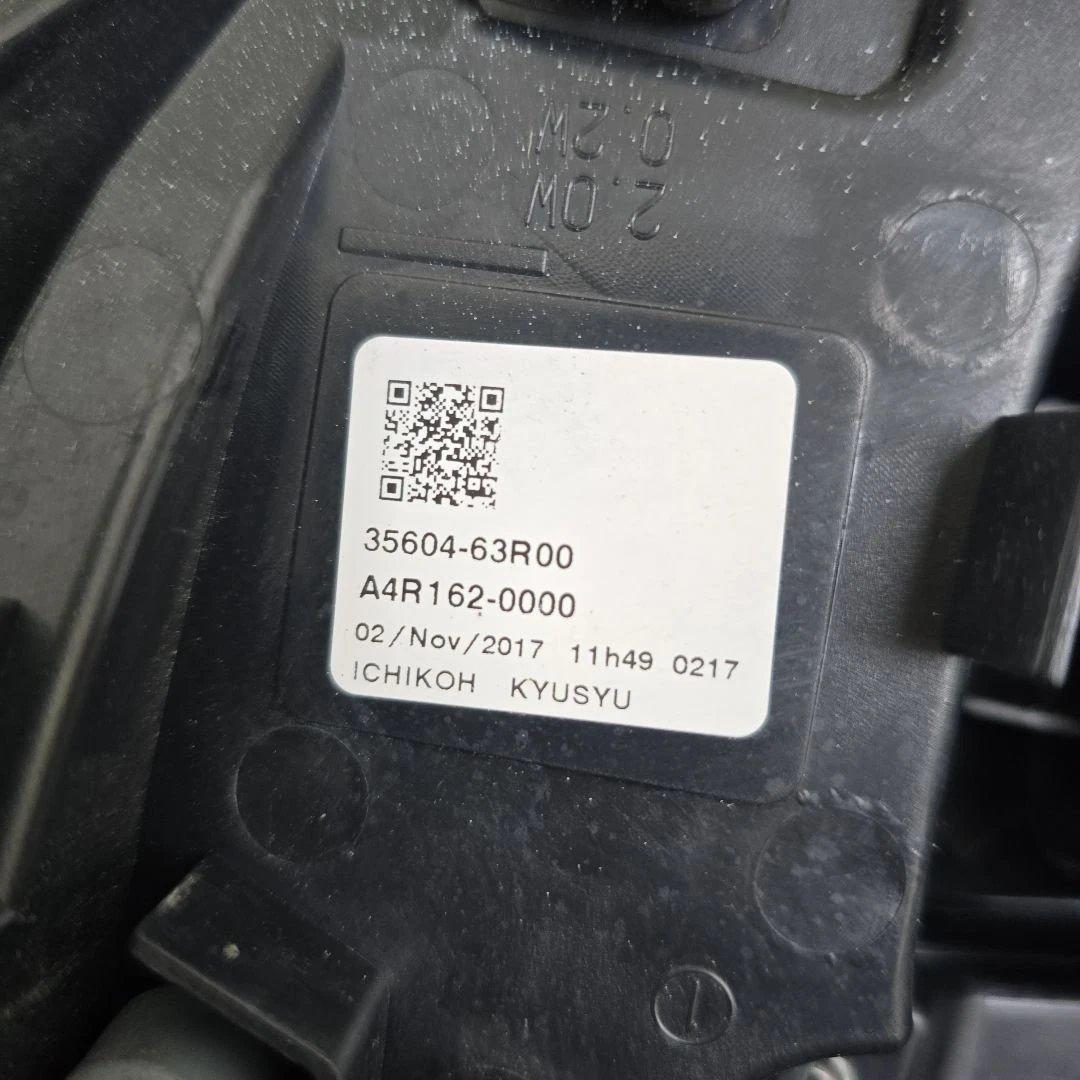 テールランプ レッド/クリア 2 WAGONR MH55S 2018MODEL