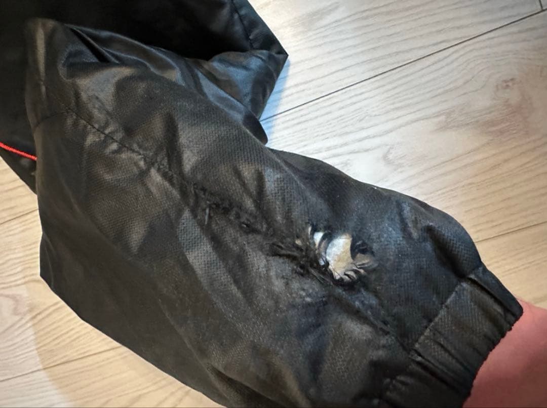 umbro プロトレーニング ピステ上下 黒/赤