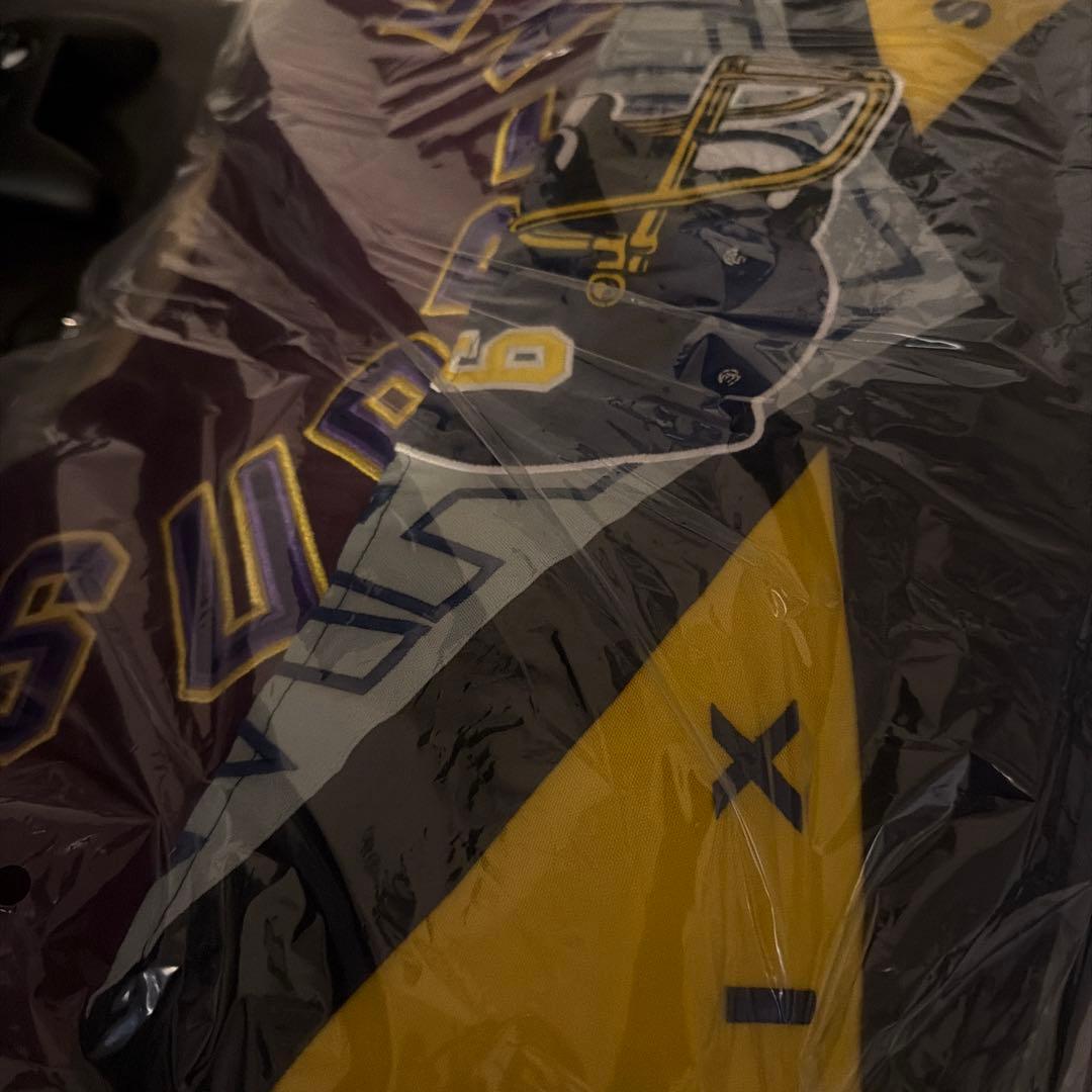 【M】Supreme MM6 Maison Margiela スタジアム