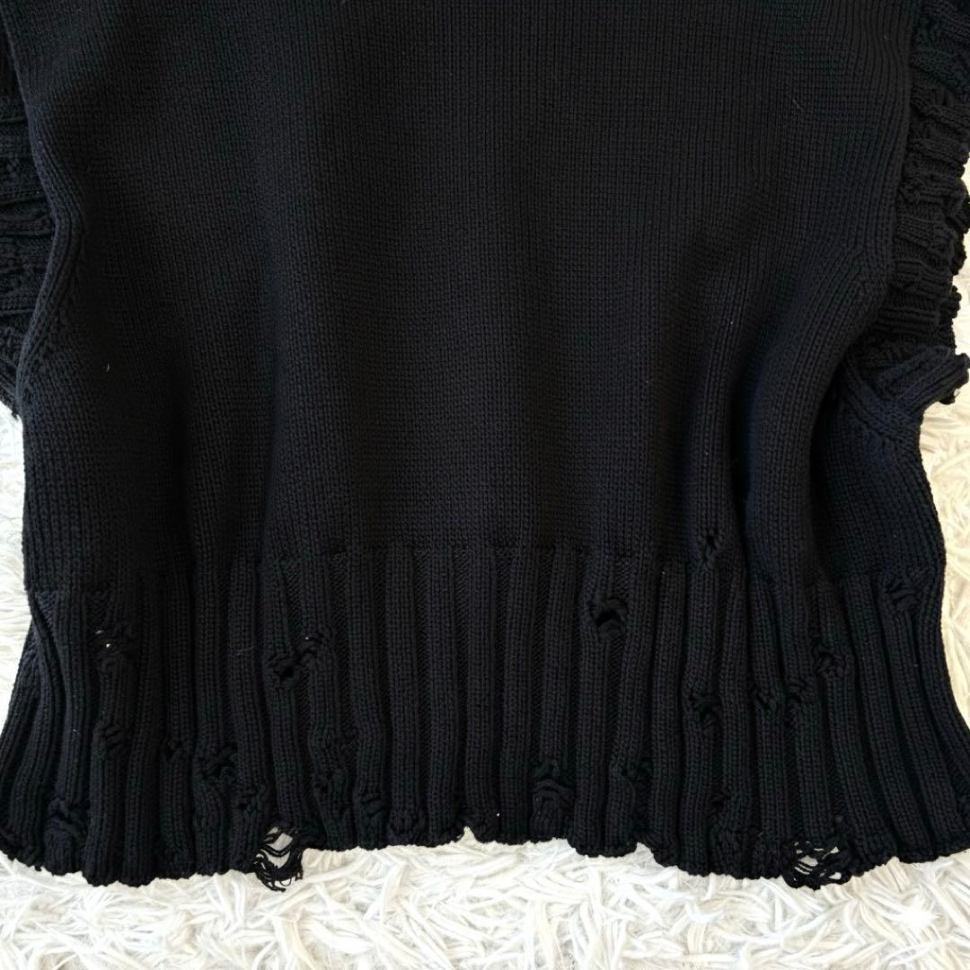 MARNI マルニ ブラックコットンクロップドベスト ダメージ加工 ニット ロゴ