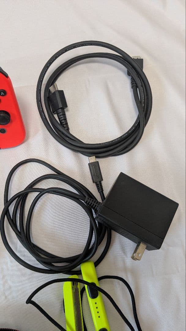 Nintendo Switch 本体・付属品・ゲーム4個