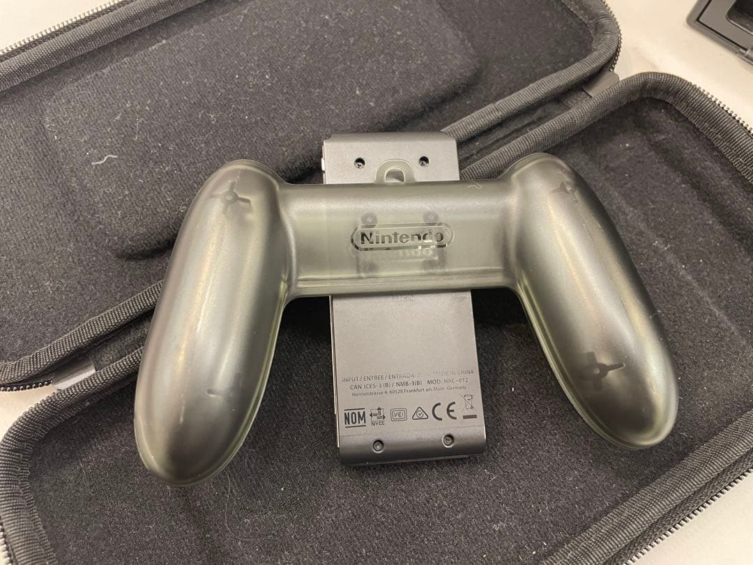 【超美品】Nintendo Switch 赤/青　※値下げ中