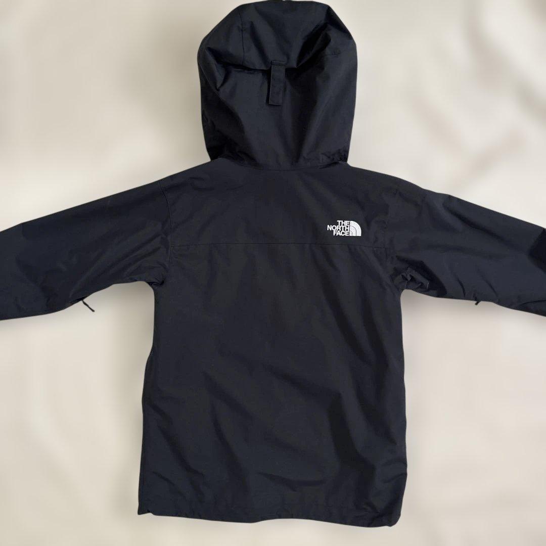 ノースフェイス　ジュニア　スノーウエア　140cm