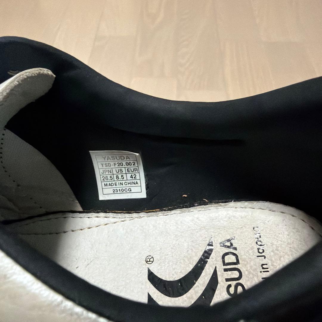 YASUDA サッカーシューズ ホワイト/ブラック