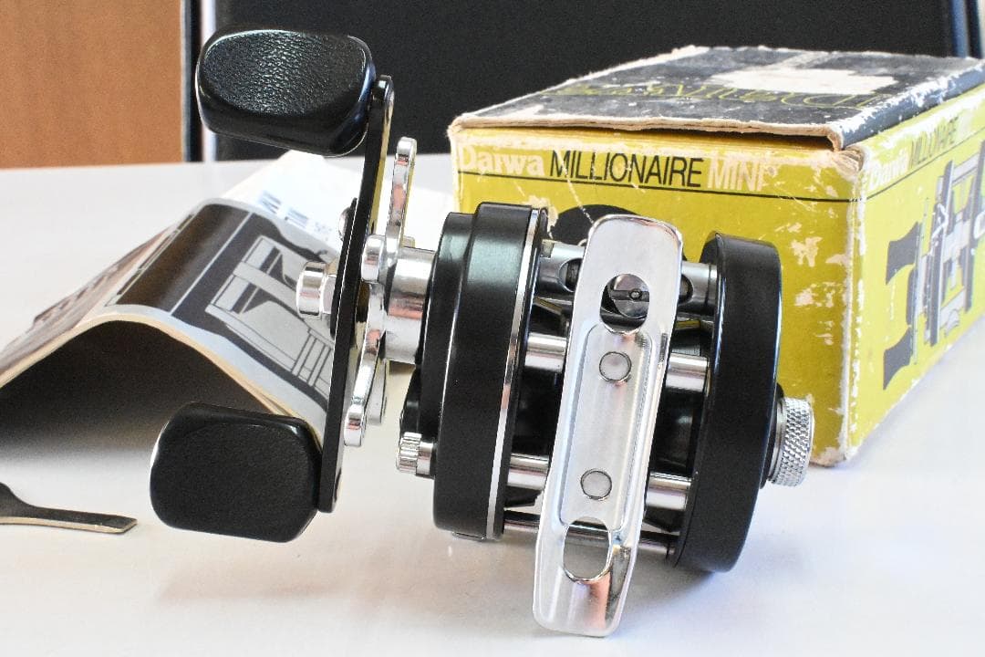 DAIWA MILLIONAIRE MINI MM-1000 箱付き