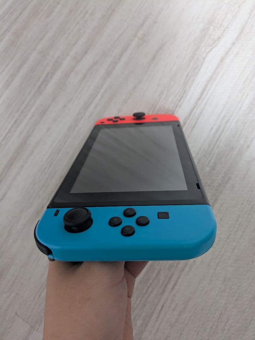 Nintendo Switch 本体 青/赤 Joy-Con付き ジャンク品