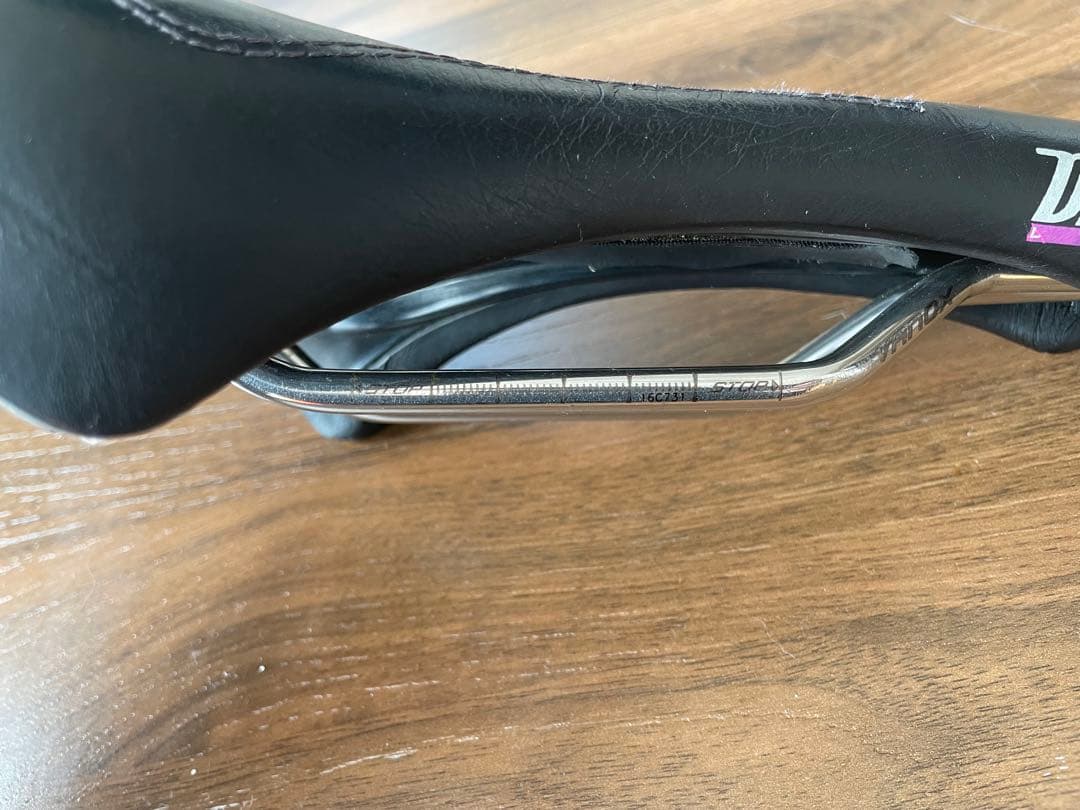 セライタリア ロードバイク サドルSelleItaria DivaGelflow