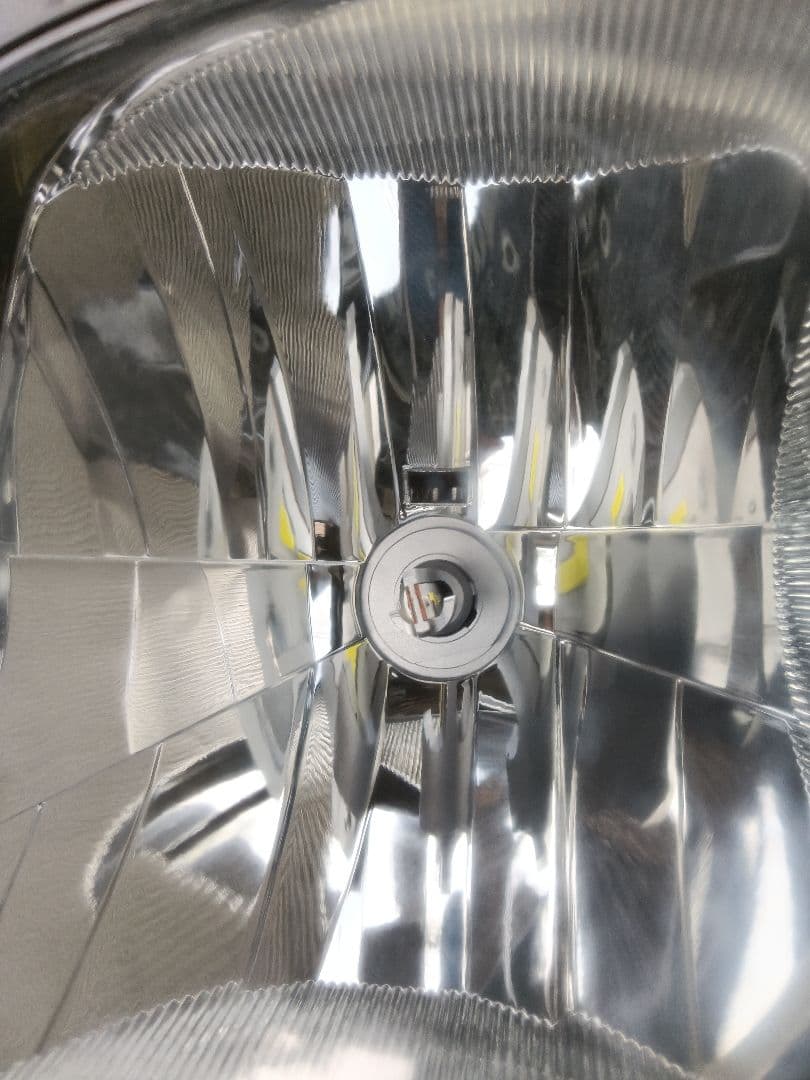 エブリィDA64 Vヘッドライト メッキカバー付