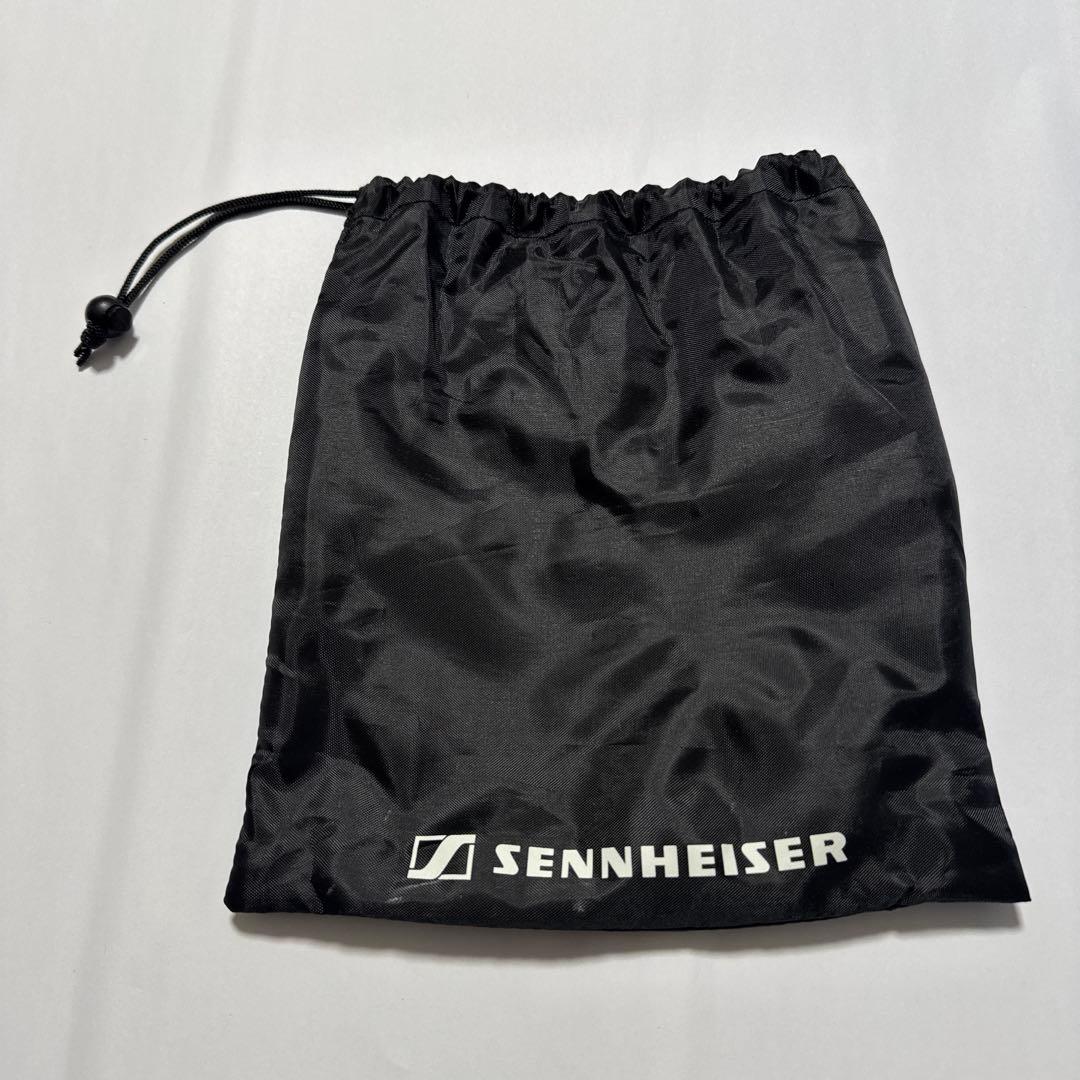 ヘッドホン HD25 by adidas Originals