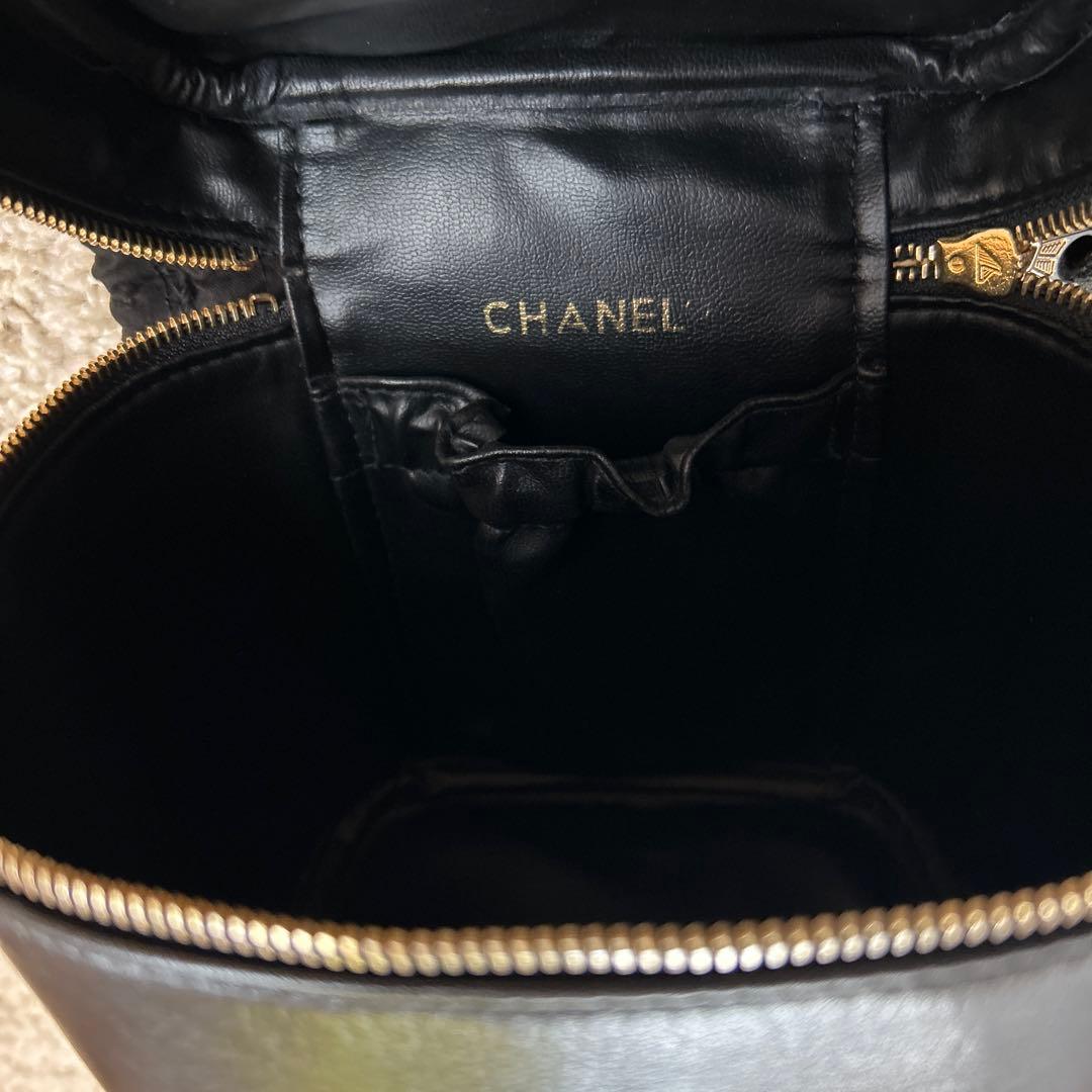 CHANEL バニティケース