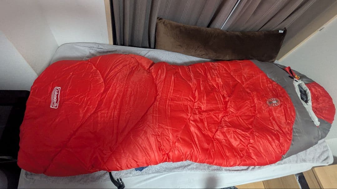 寝袋　シュラフ　コールマン　 タスマンキャンピングマミー L-15