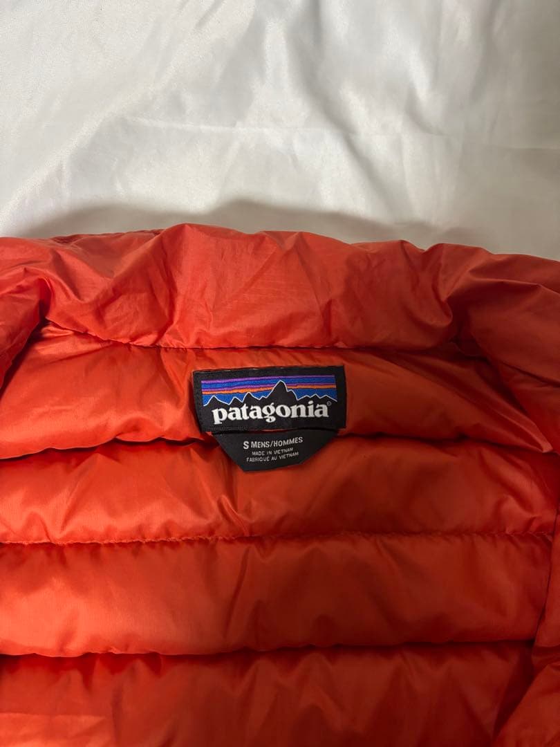 patagonia ダウンベスト HTE 品番84622 サイズＳ 20年