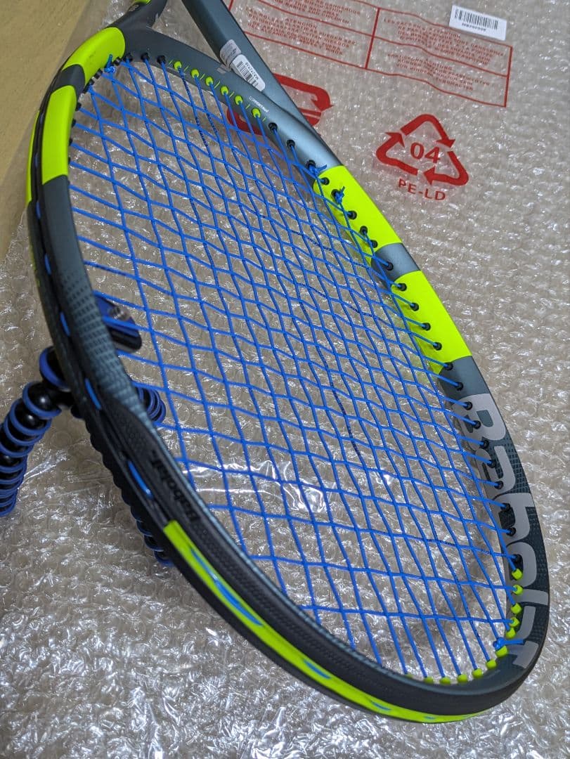 高速低弾道スピン ピュアアエロ98 2026新品同様G3 ストリング張上げ済