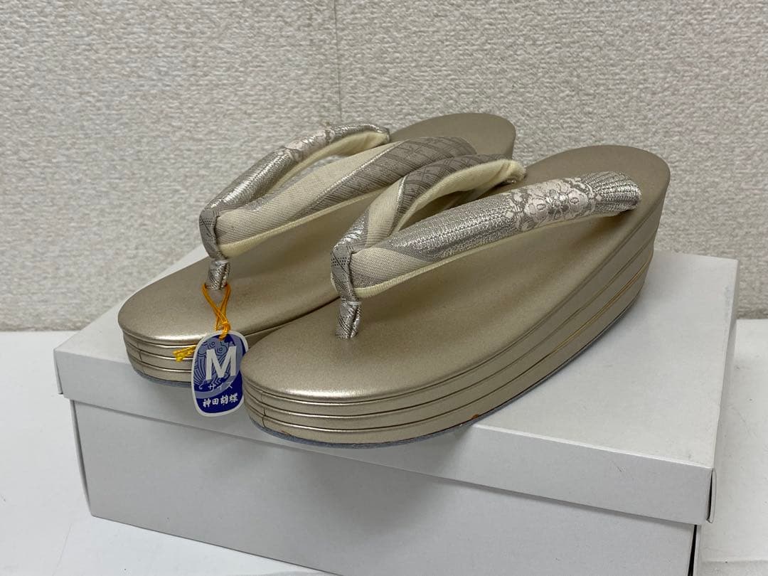 3-2869 東京神田はきもの匠・胡蝶　草履、バック