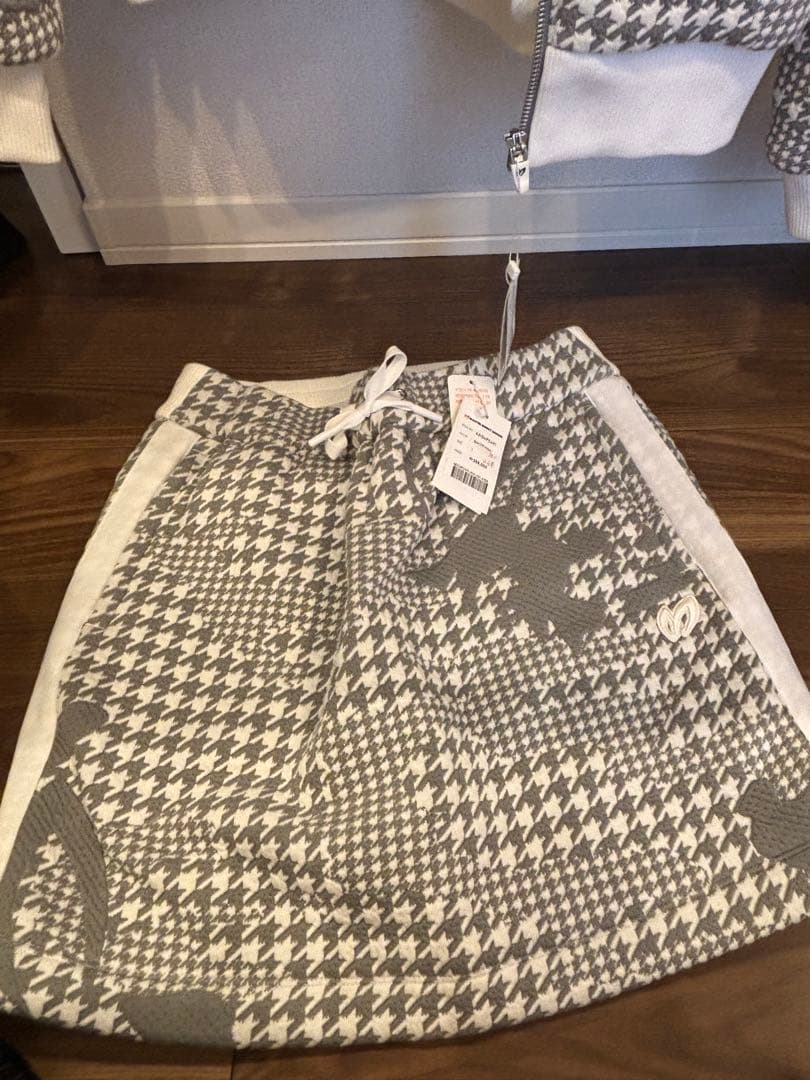 新品　韓国MASTER BEAUTY EDITION セットアップ1 Mタグ付き