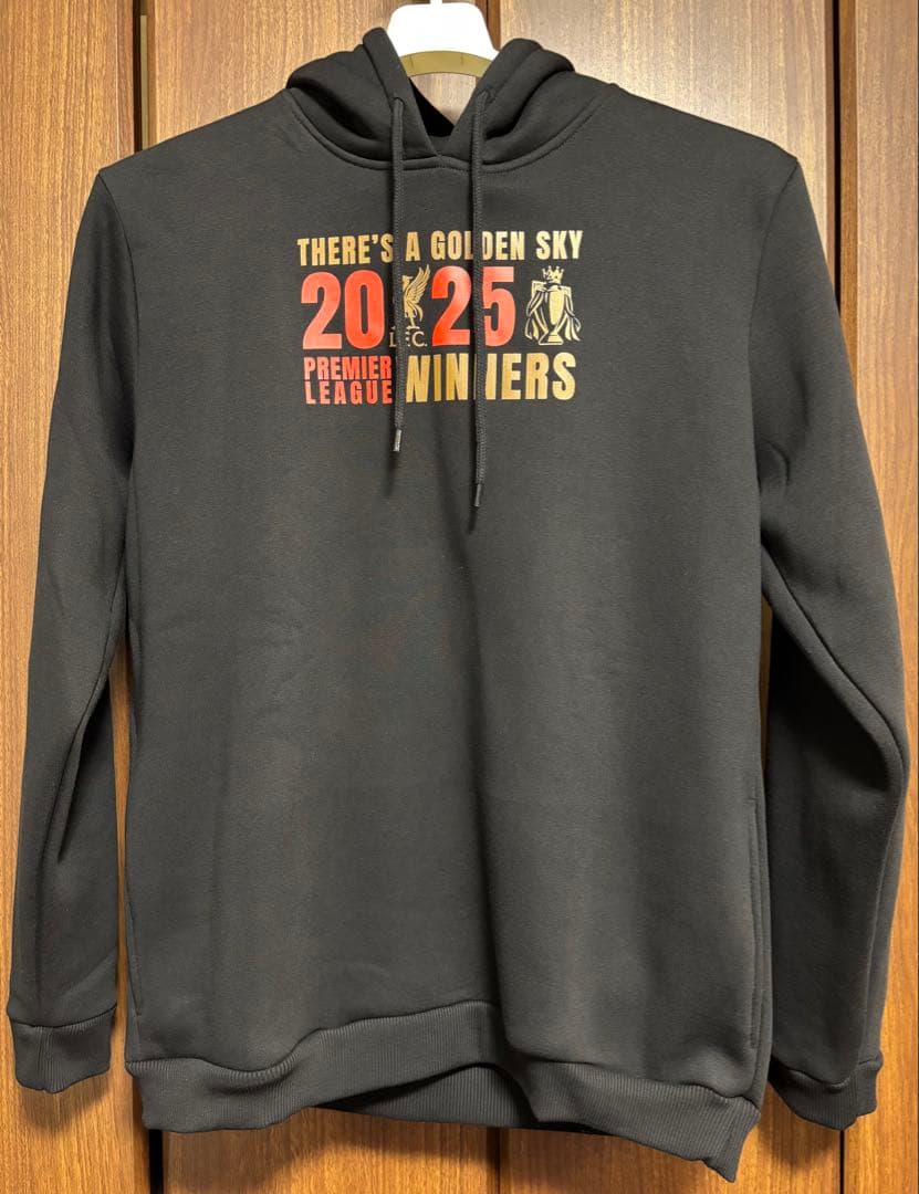 【新品・未使用】リバプール優勝記念パーカー 24/25プレミアリーグ優勝Lサイズ