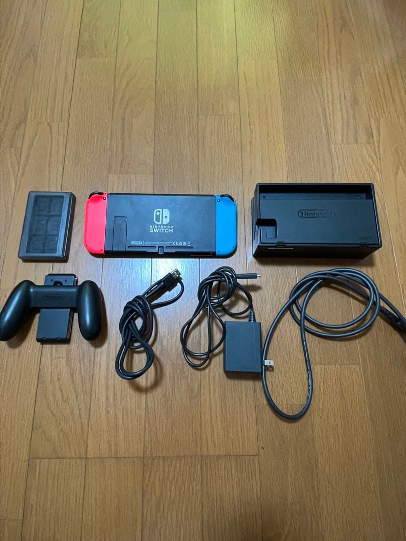 Nintendo Switch 初代 本体 青/赤 ジョイコン　動作確認済