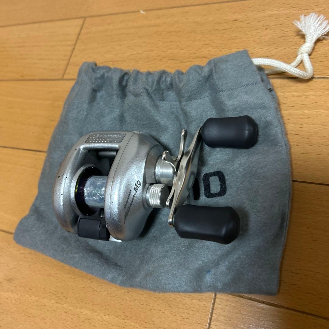SHIMANO ベイトリール 収納袋付き