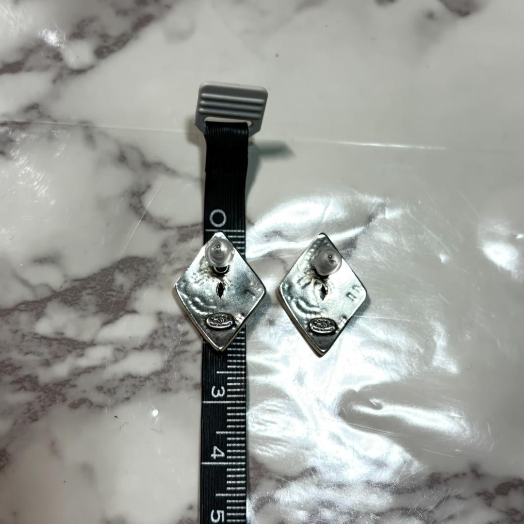 【早い者勝ち】シャネル ピアス シルバー ココマーク ドット #B542