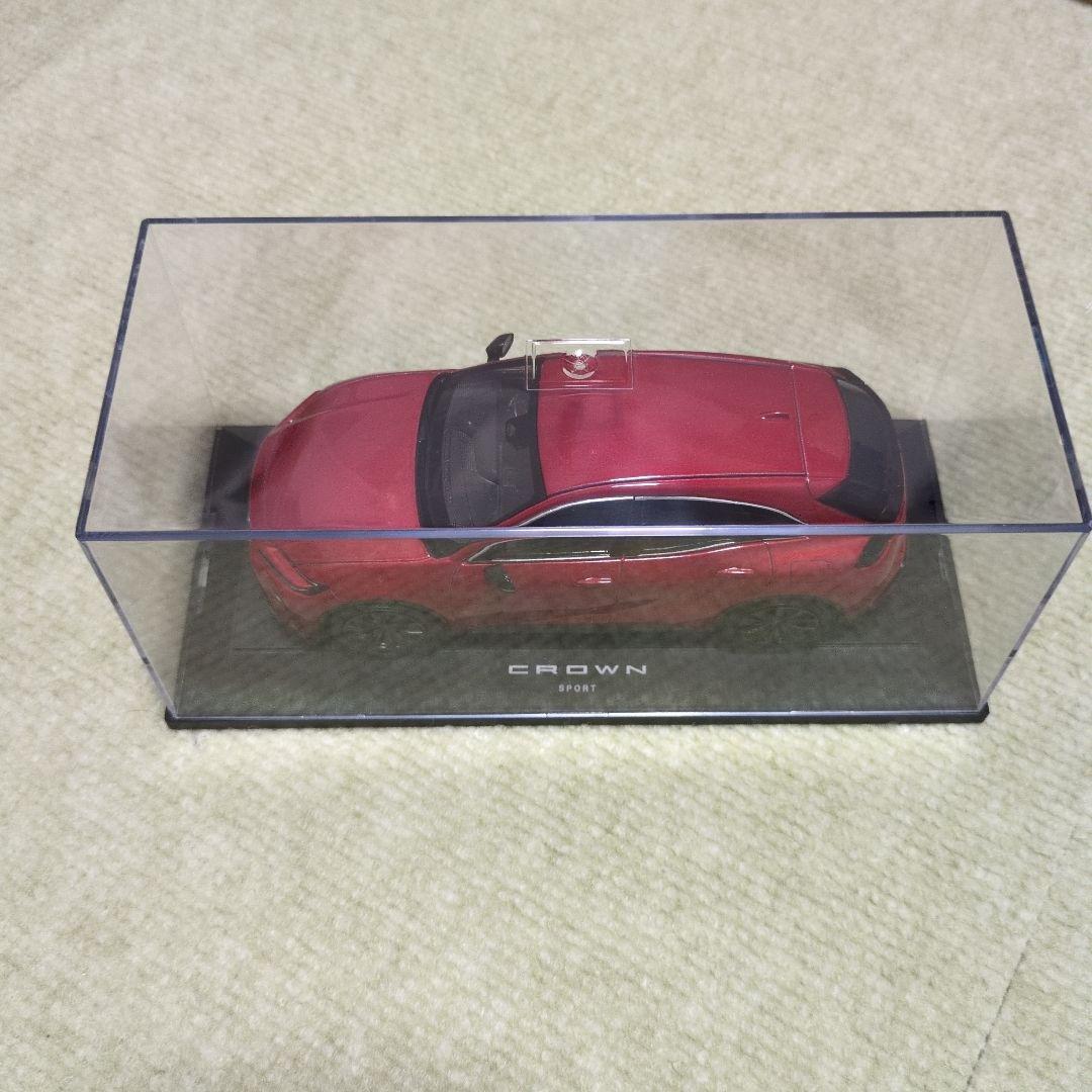 トヨタ カラーサンプル ミニカー アルファード クラウンスポーツ