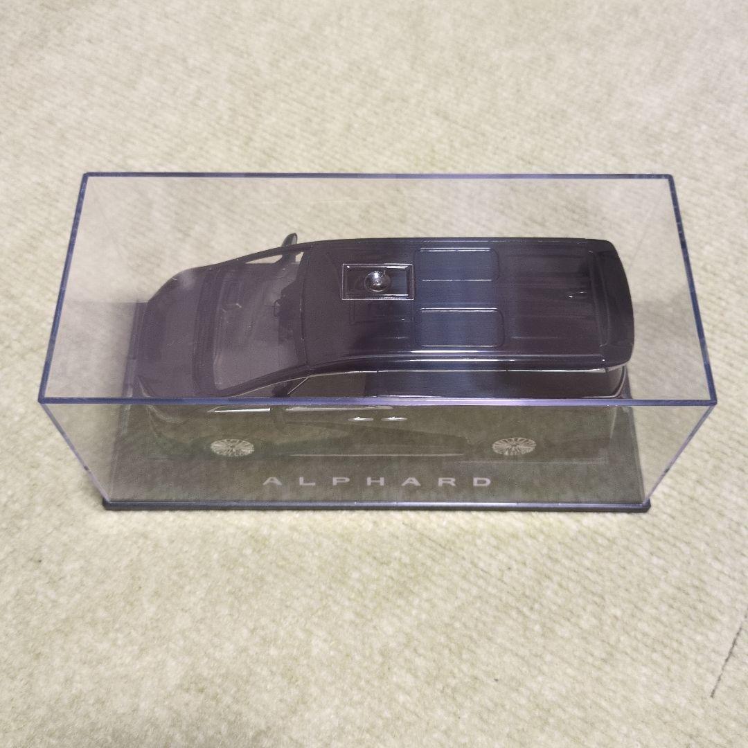 トヨタ カラーサンプル ミニカー アルファード クラウンスポーツ