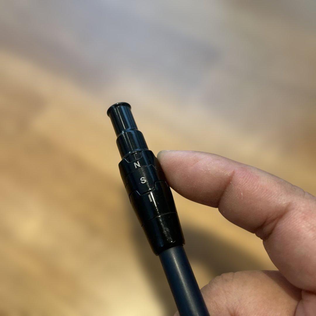 ベンタス5-S キャロウェイ純正 ドライバーシャフト 45.5in スリーブ付