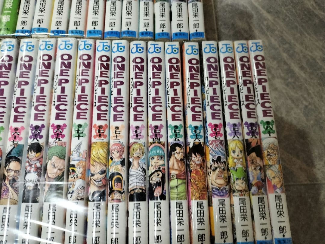 ワンピース全巻1～111巻➕関連本　尾田栄一郎