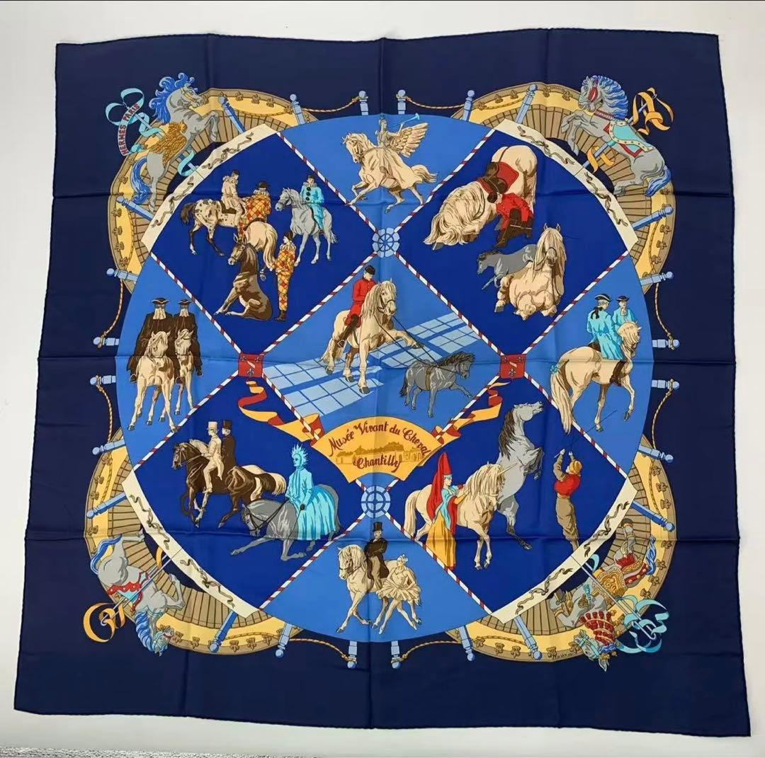極美品 エルメス カレ90 プリーツ スカーフ シャンティイ城馬の博物館 箱説付