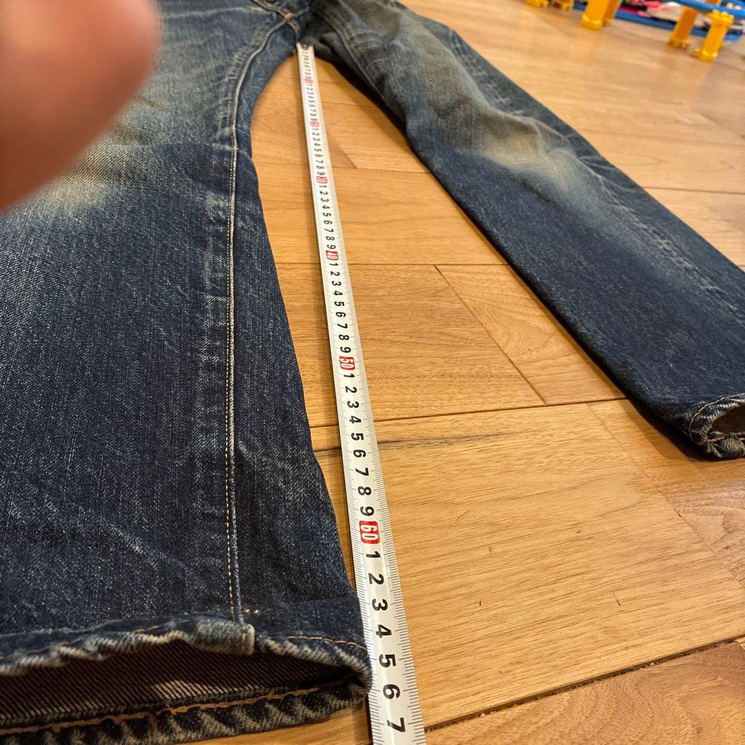 STUDIO D'ARTISANダークブルー ストレートデニム　サイズ32