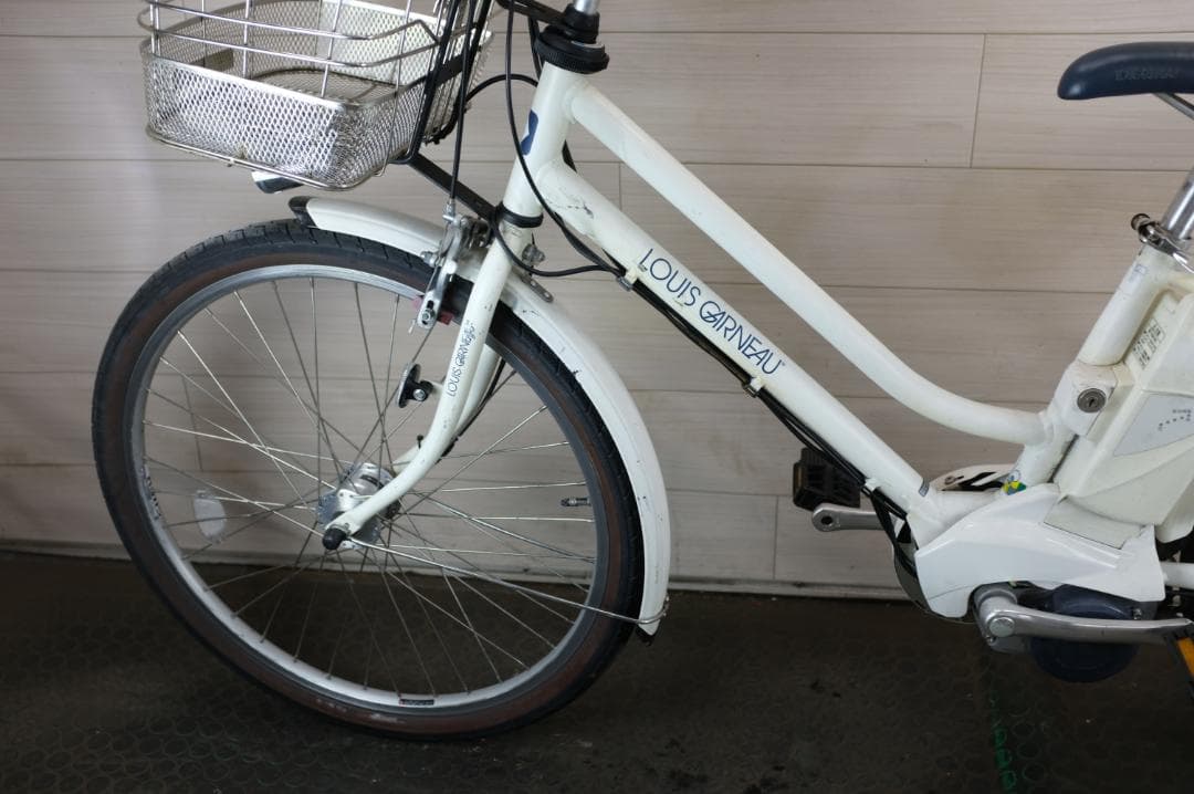 LOUIS GARNEAU　　26インチ　3段　13.2Ah（5点灯）充電器あり