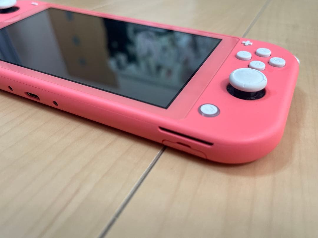 Nintendo Switch Lite ピンク　本体