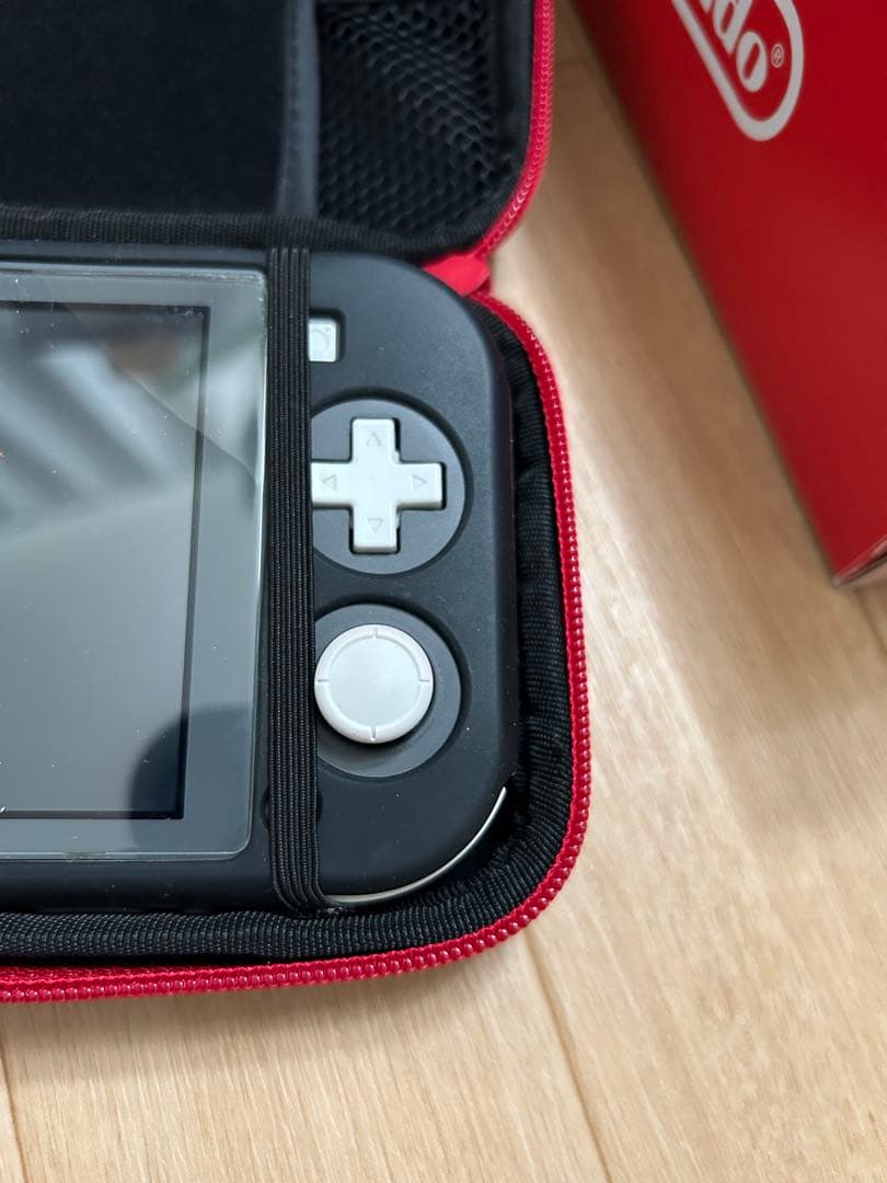 Nintendo Switch Lite 本体 + 128GB microSD