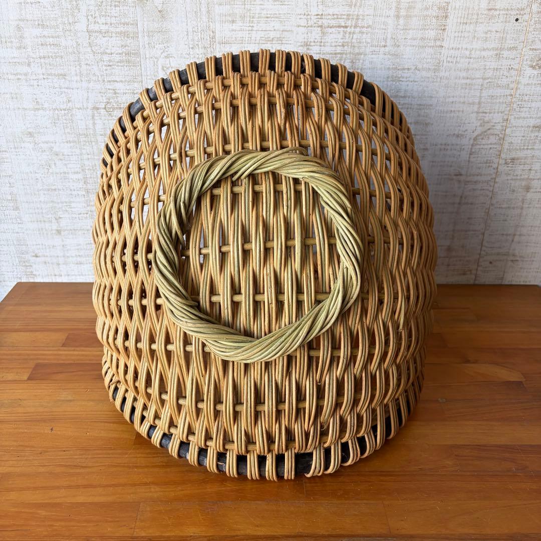 【アンティーク】籐カゴ ラタンバスケット 小物収納 インテリア雑貨 古道具