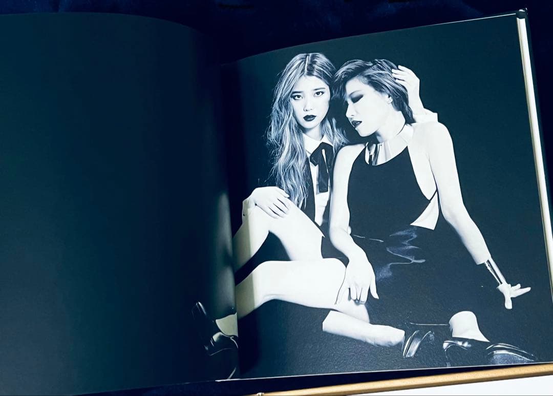 IU / 「 Modern Times 」スペシャルエディション