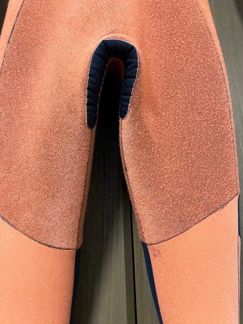 美品レディースウェットスーツ　セミドライ裏起毛