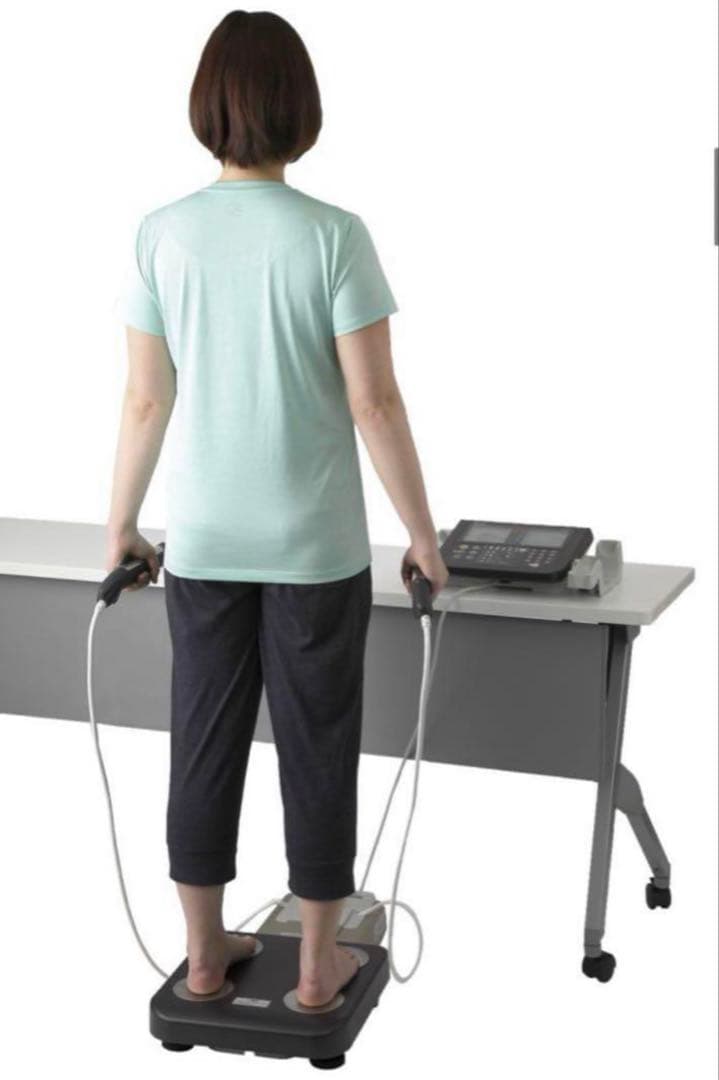 TANITA 体組成計 MC-780A 専用ケース付き