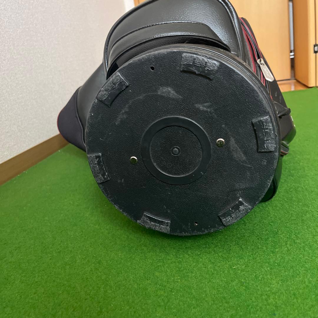 タイトリストキャディーバック 黒赤　おまけでロストボール30個➕α