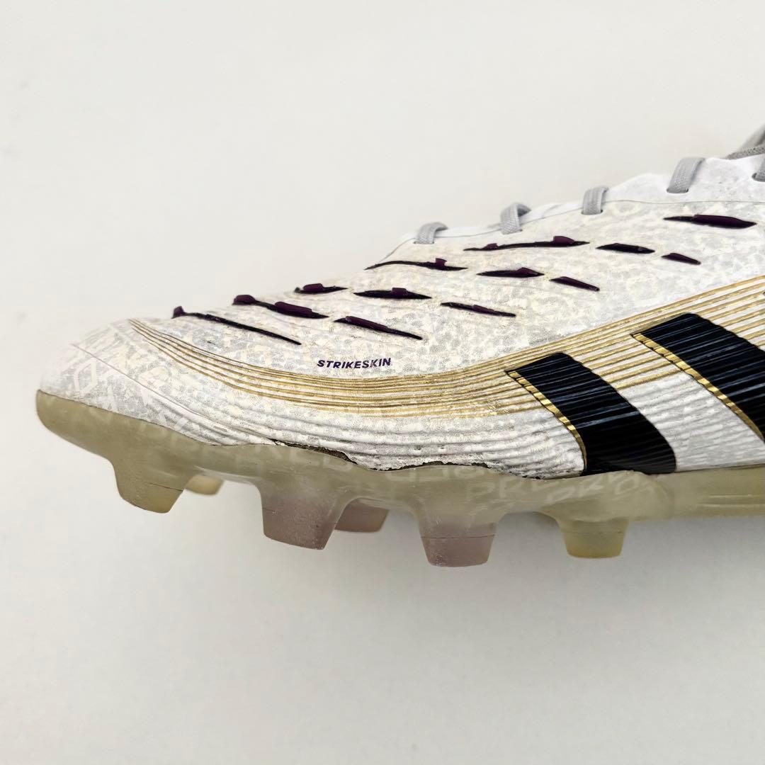 アディダス　サッカースパイク　プレデター　エリート