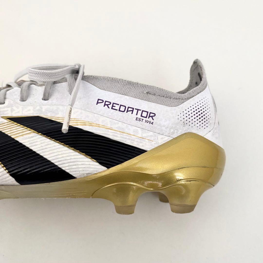 アディダス　サッカースパイク　プレデター　エリート