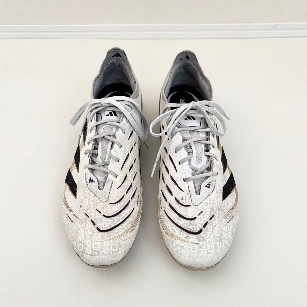 アディダス　サッカースパイク　プレデター　エリート