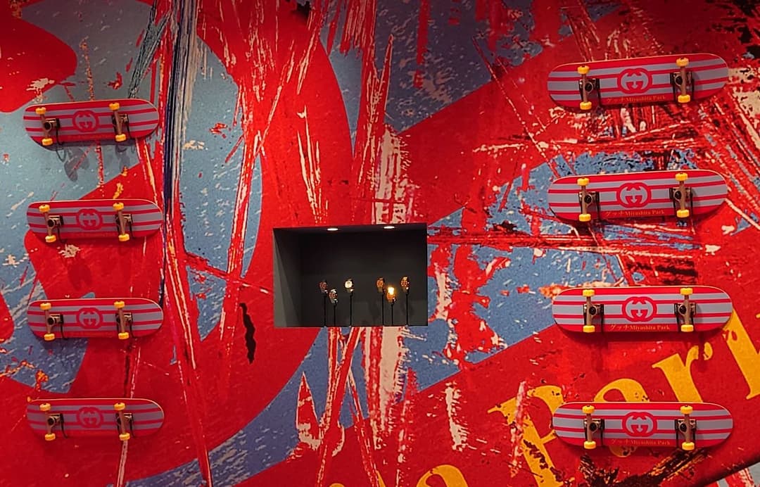 GUCCI　スケートボード　スケボー