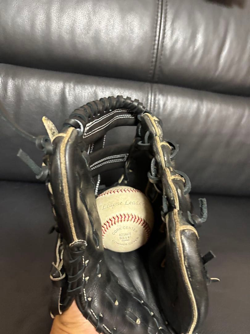 コ*イ様 アンダーアーマー 硬式内野手用グラブ